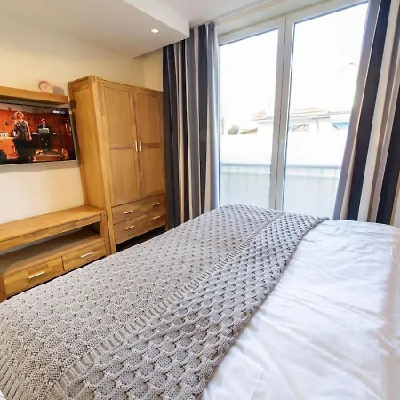 Oldenburg 03- Exklusive Mit Balkon Apartment